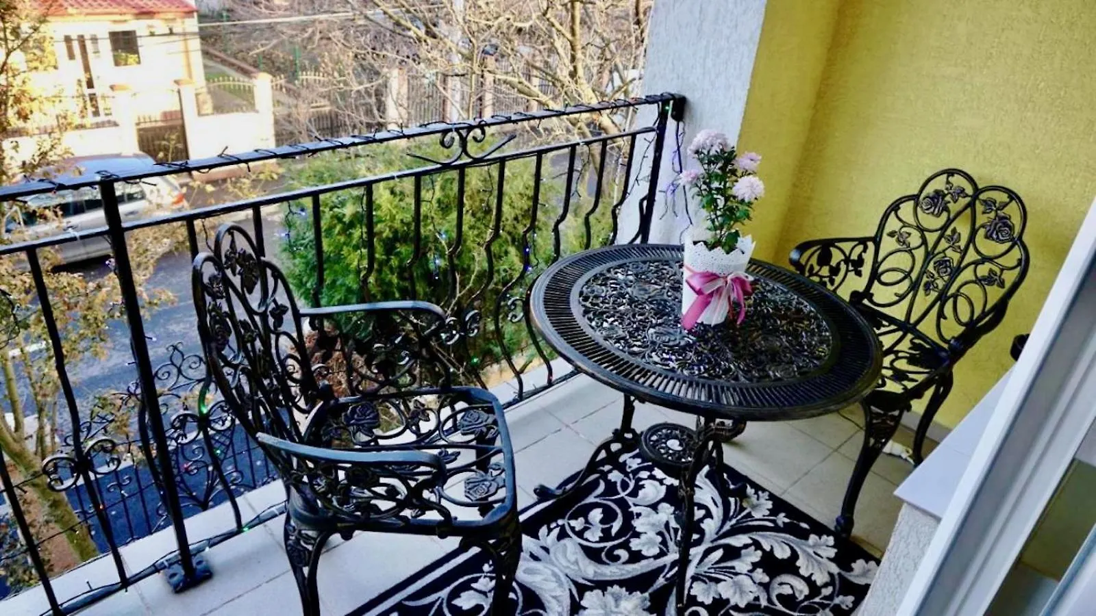 High-End 3Br Apartment - Private Garden, Terrace & Bbq Bucureşti 0*,